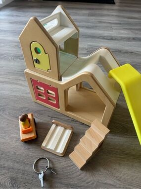 Lovevery Modular Playhouse + Accessories